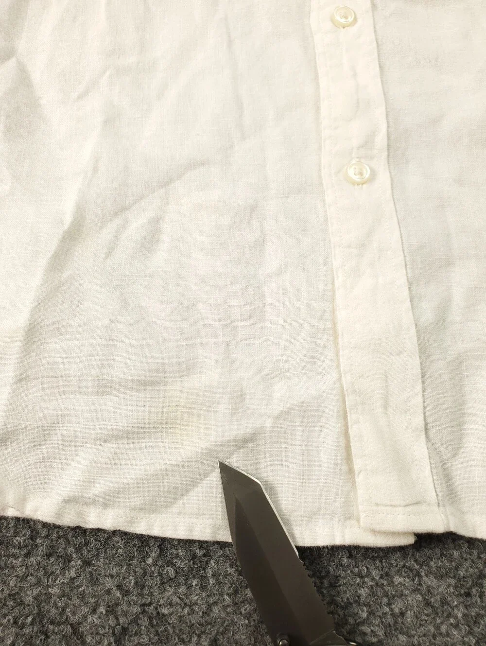 J. Crew Cream MEN’s  Linen-Blend Button-Down Shirt. Slim Fit